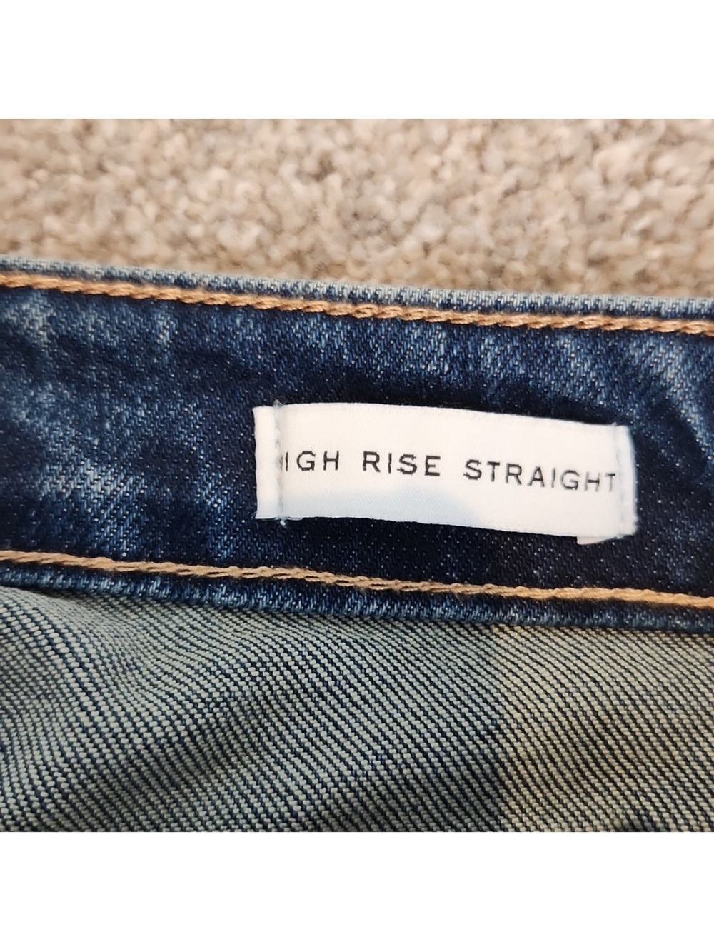 NWT ! Brand: FRAYED Women's High Rise Straight Leg Jeans, Color: Litany, Size 29 - Picture 7 of 13